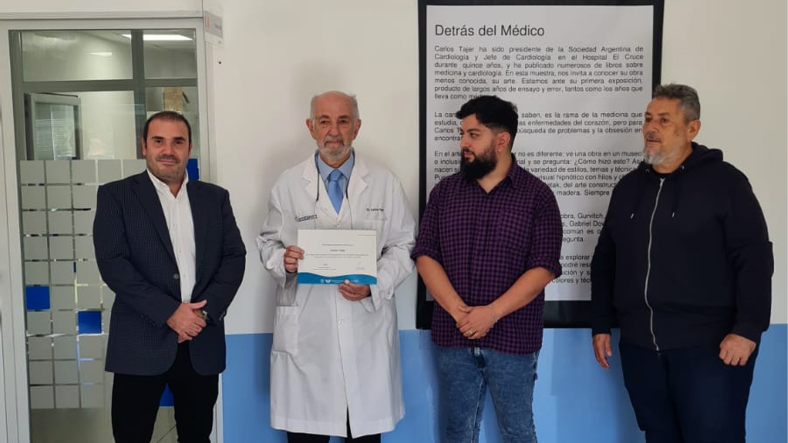 Quedó inaugurada oficialmente la muestra de Arte “Detrás del médico” de Carlos Tajer